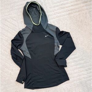 NWOT! Women’s Nike Dri-Fit Lightweight Hoodie - Size Small